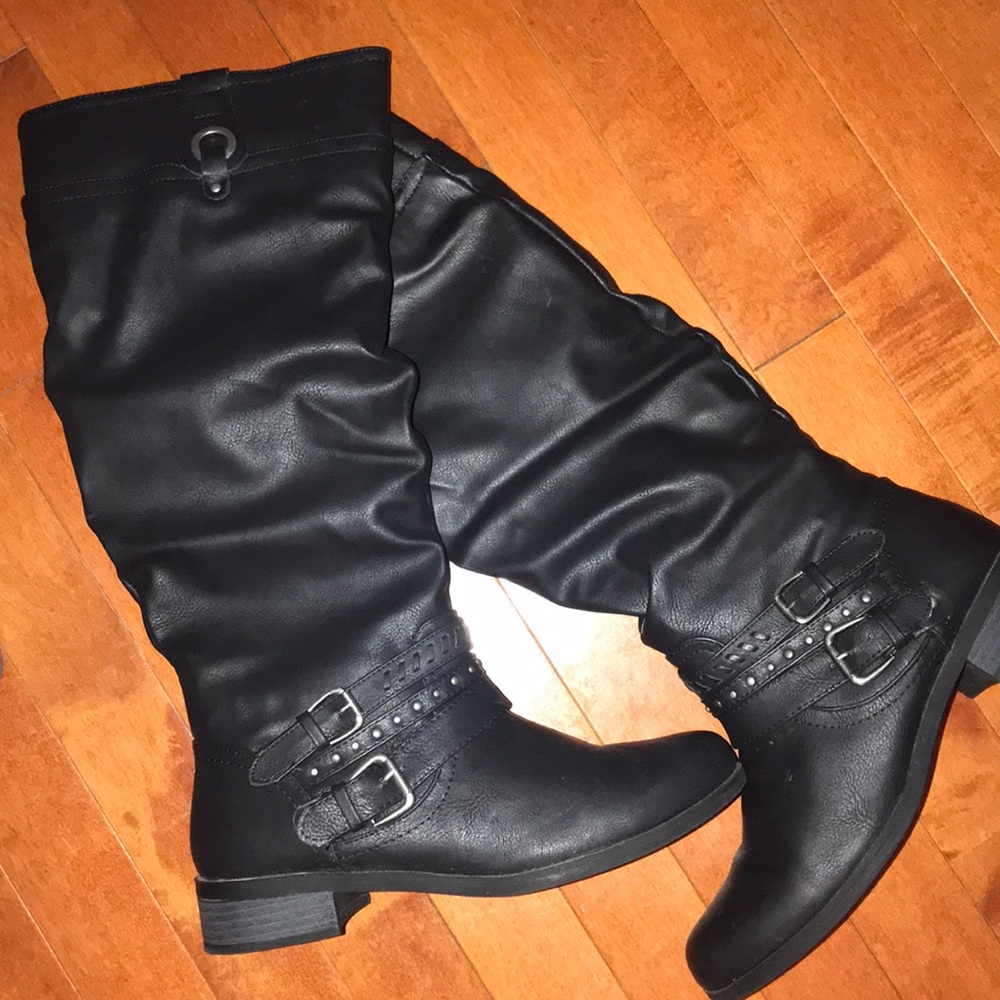 XOXO size 8 1/2 black fashion boots